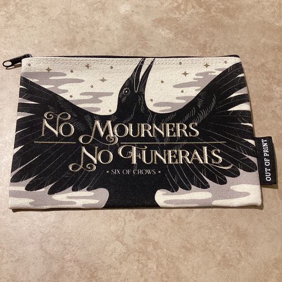 Out of Print Pencil Bag - Picture 2 of 5